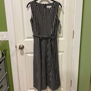 Calvin Klein Fit & Flare Striped V Neck Midi Dress EUC
